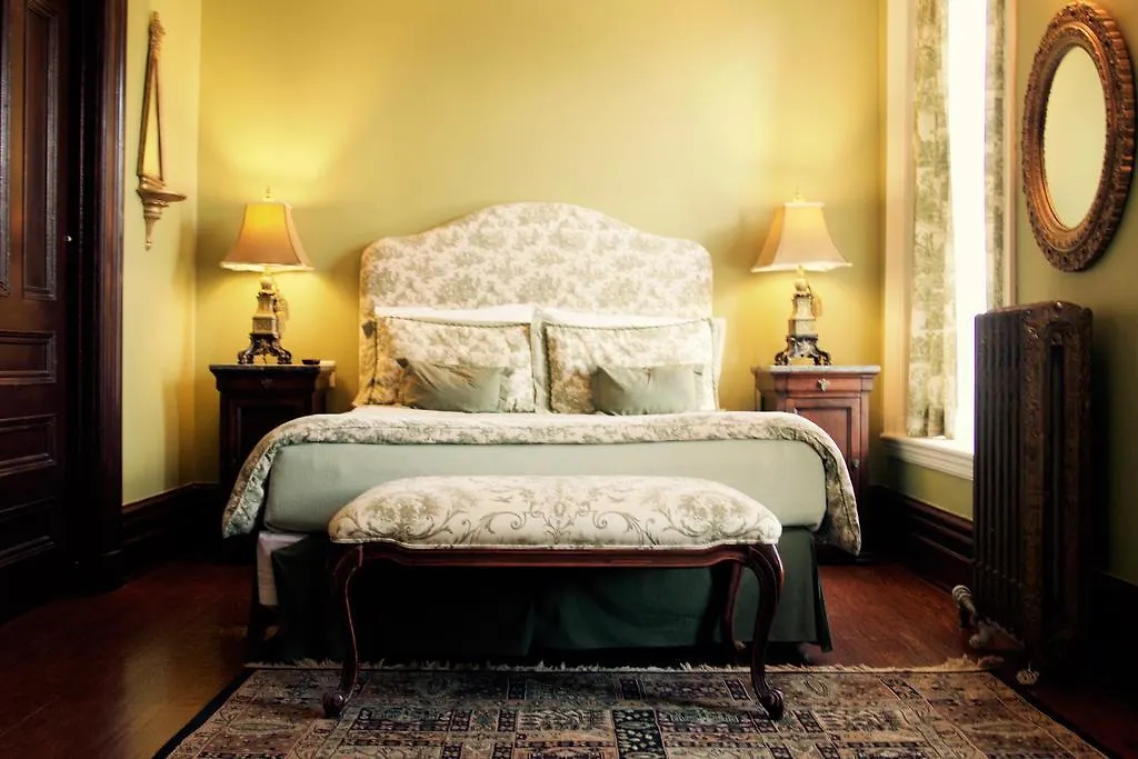 Manoir Sherbrooke Montreal 3*,