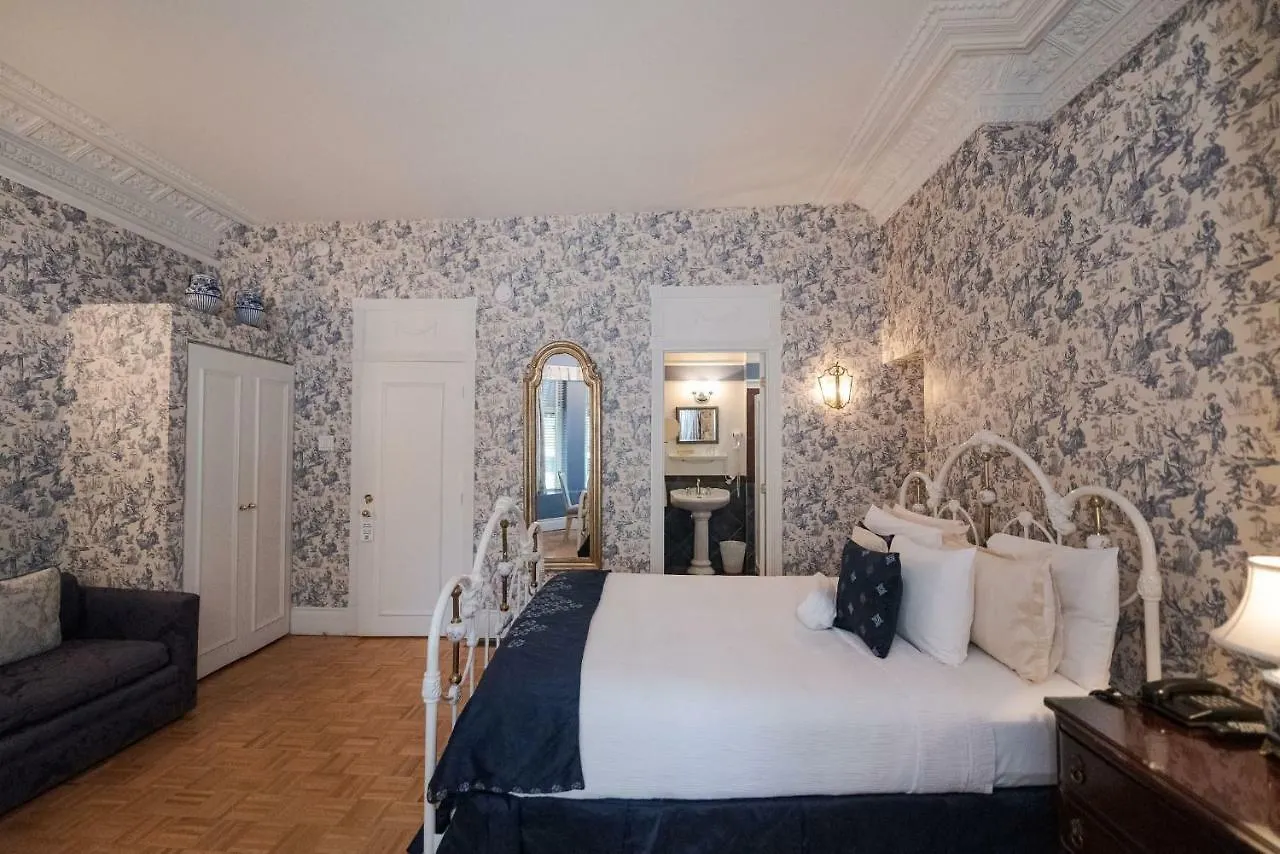 Manoir Sherbrooke Montreal 3*,
